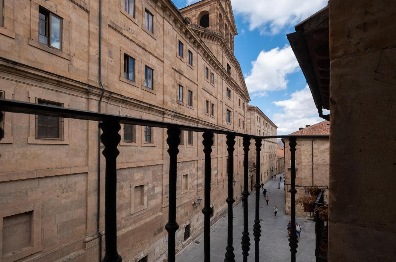 Estudio En La Calle Mas Bonita De Salamanca Exterior photo